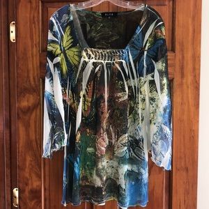 🦋Gorgeous B.L.E.U. Boho Floral Butterfly Tunic